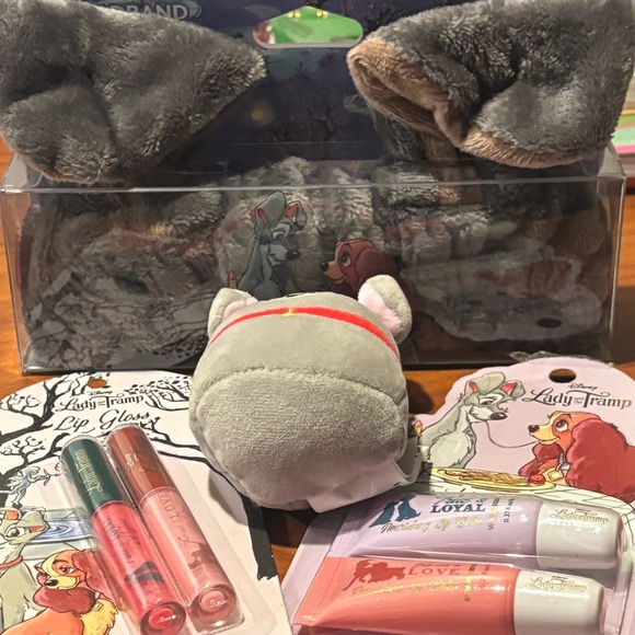Disney Lady & The Tramp Lipglosses & Headband Micromallows 6 PSC Set - Picture 4 of 5